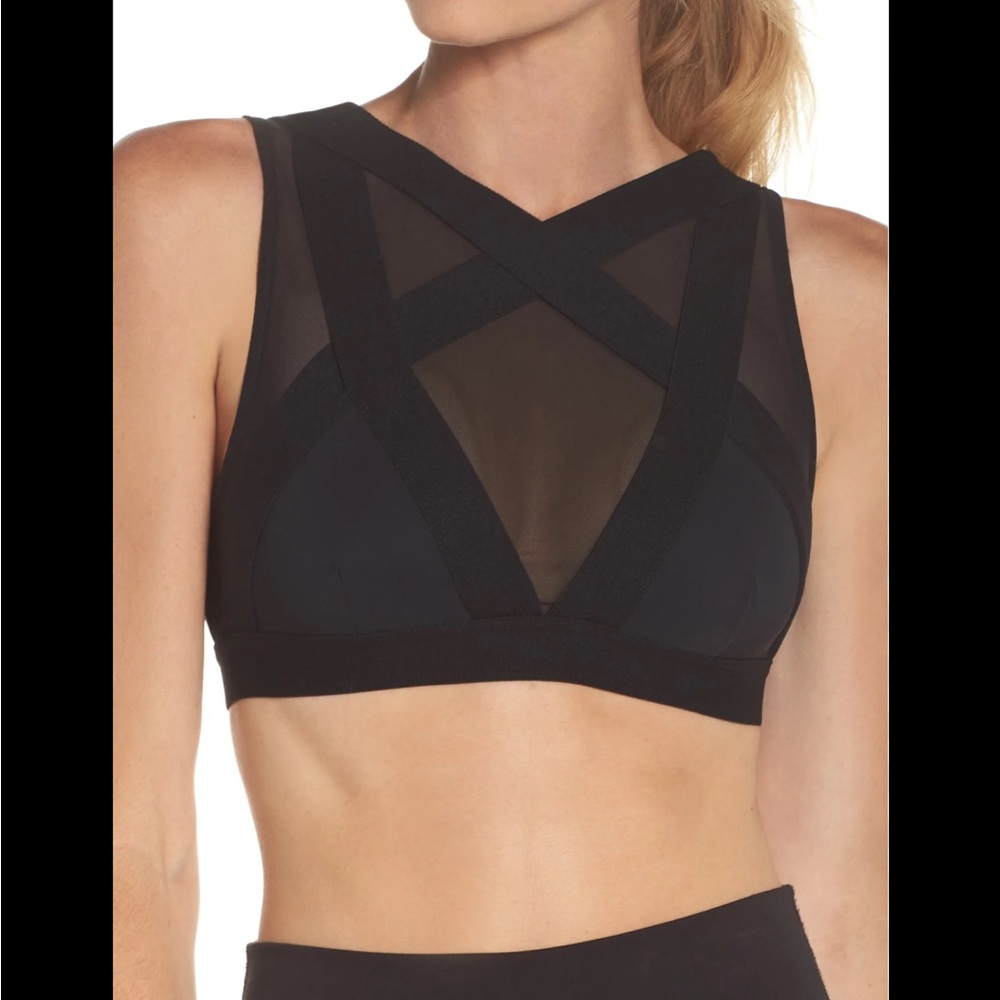 Alo Yoga strappy sports bra
